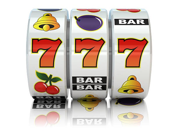 Microgaming live-dealer table interface on qqslot777 link platform